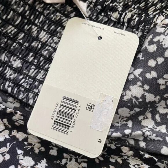 NEW Levis Floral Statement Crop Top Shirt Womens Medium black western - Picture 6 of 10